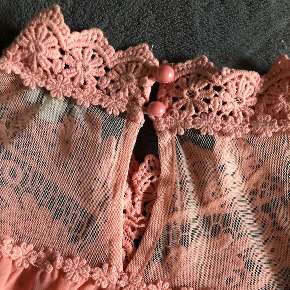 Cute Top - Picture 5 of 8